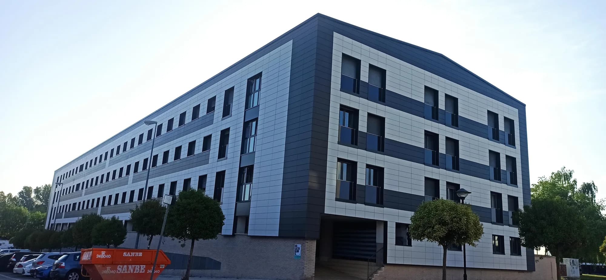 Proyecto de fachada ventilada en Navarra 19