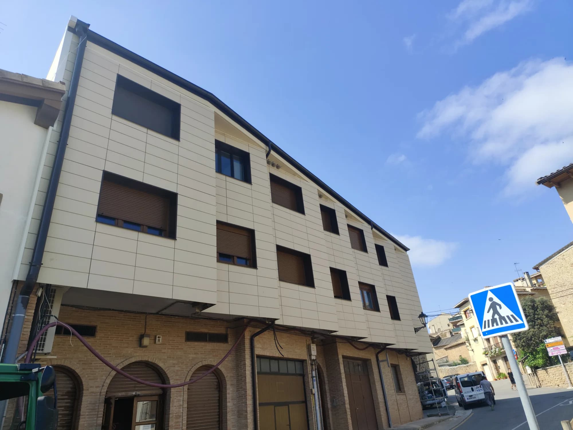 Proyecto de fachada ventilada en Navarra 22