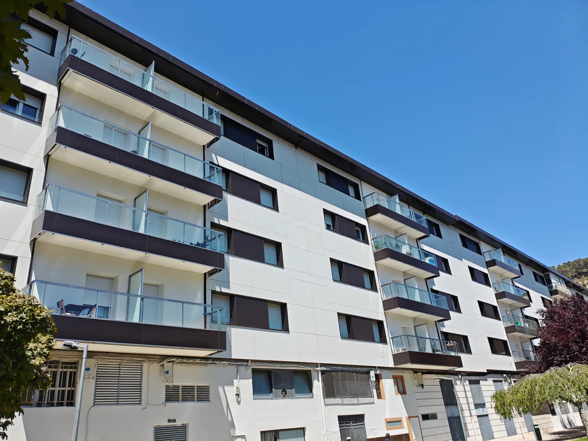 Proyecto de fachada ventilada en Navarra 32