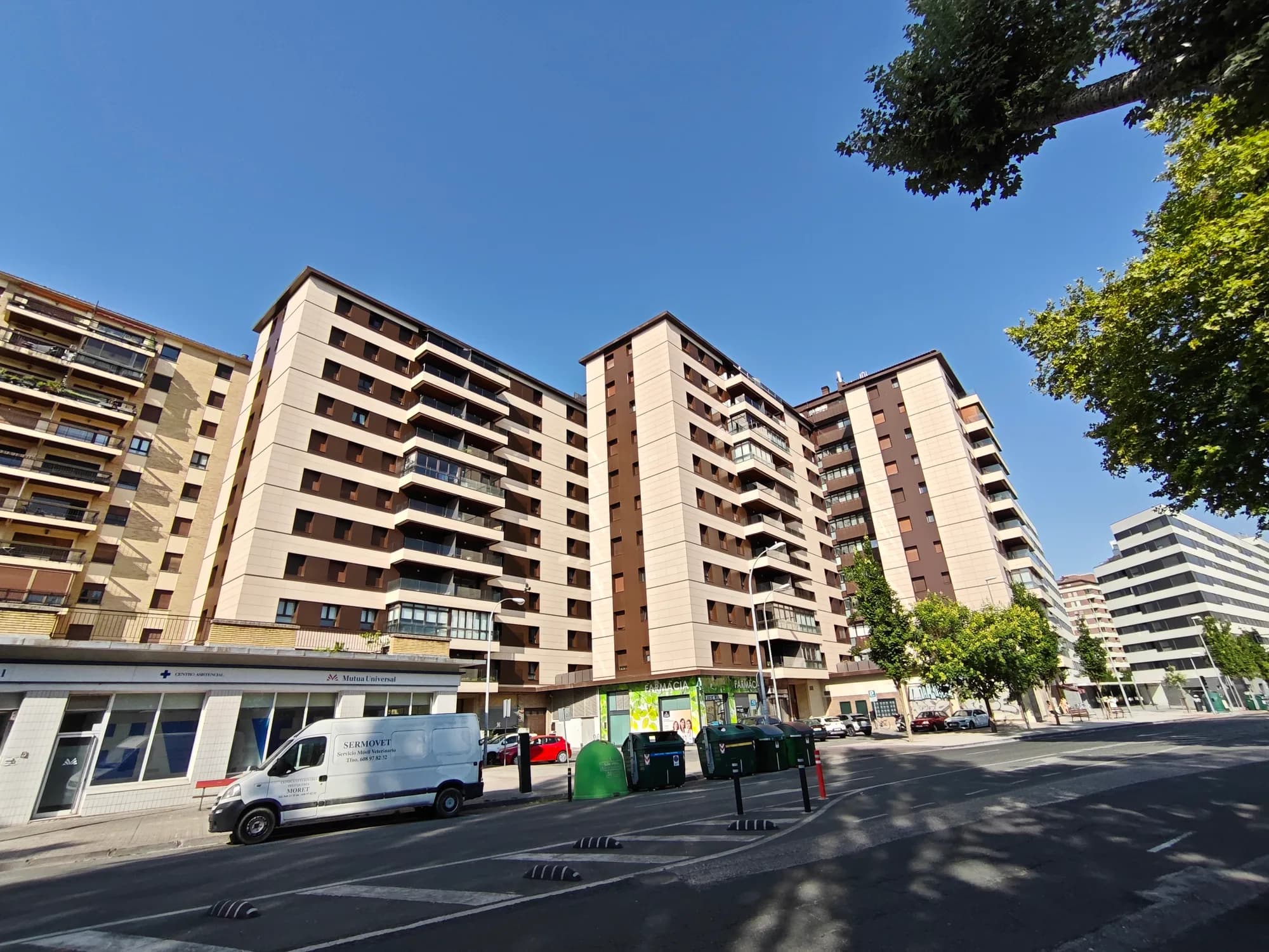 Proyecto de fachada ventilada en Navarra 38